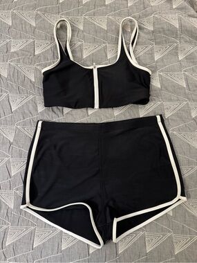 Old Navy Black Swim Bikini Set with White Trim (Medium top, Large bottom)